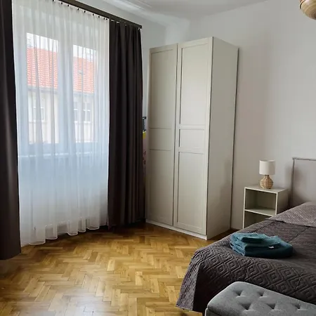 Apartamento Utulny 2-izbovy S Balkonom V Centre Mesta Bratislava