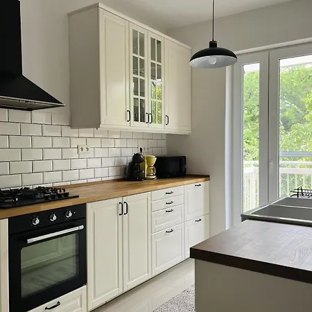 Utulny 2-izbovy S Balkonom V Centre Mesta Apartamento *